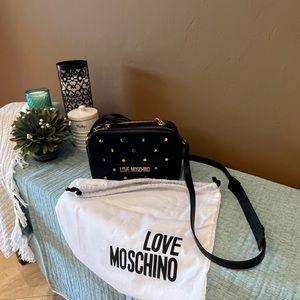 Brand new w/o tags Love Moschino crossbody bag